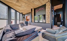 Apartamento Plural by Clabao